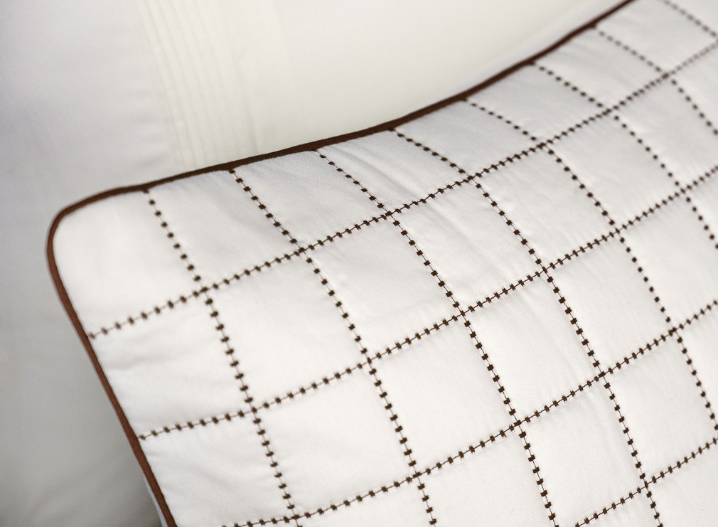 Покривало з наволочками Issimo Home Boligia Cream 240×260 