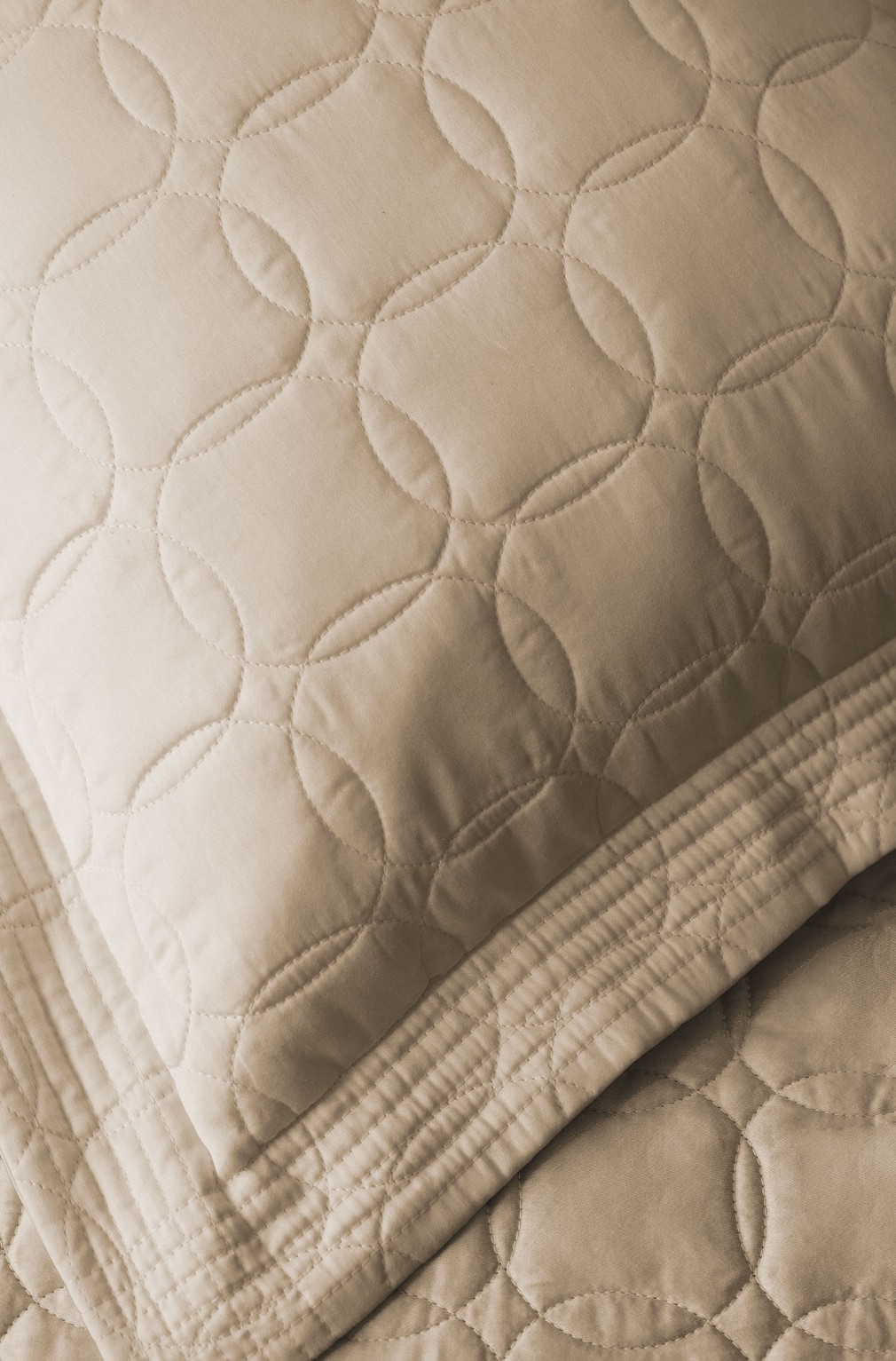 Покривало з наволочками Issimo Home Canello Beige 240×260 
