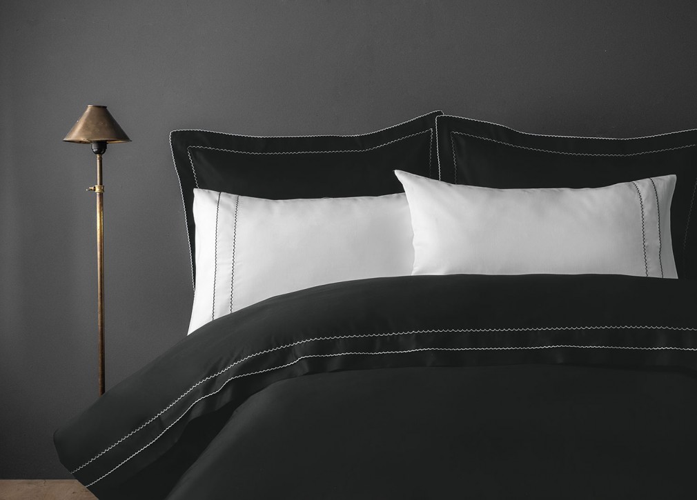 Комплект постільної білизни Issimo Home Toned Craft Satin Magnolia Dark 300 TC євро