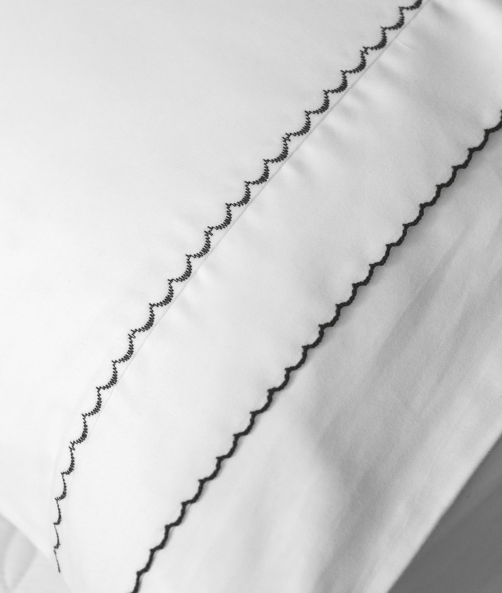 Комплект постільної білизни Issimo Home Toned Craft Satin Magnolia White 300 TC євро