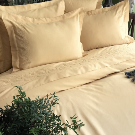 Комплект постільної білизни Issimo Home Giona 300 TC сатин делюкс вишивка євро