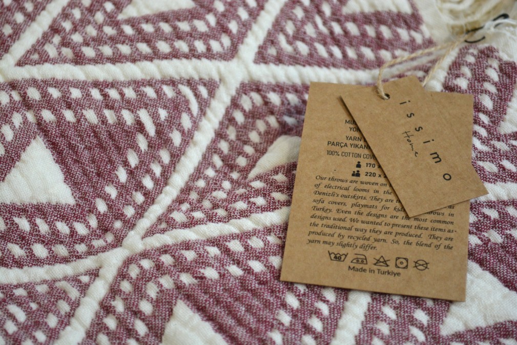 Муслінове покривало Issimo 220х240 см Levone Burgundy