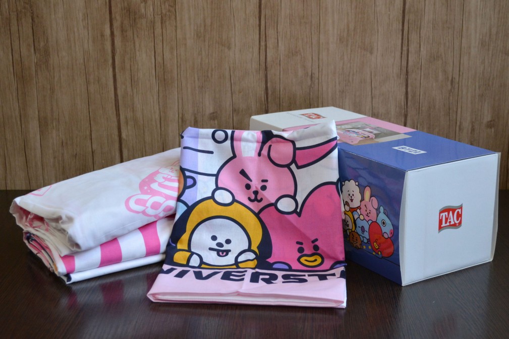 Комплект постільної білизни Tac Disney BT21 Universtar