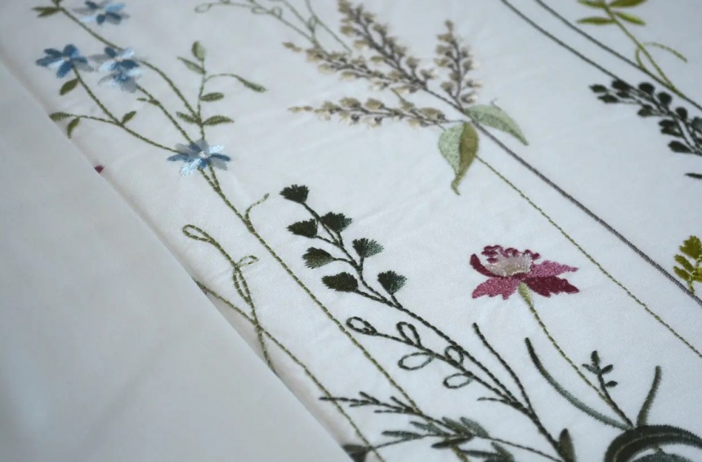 Комплект постельного белья Dantela  Botanic евро
