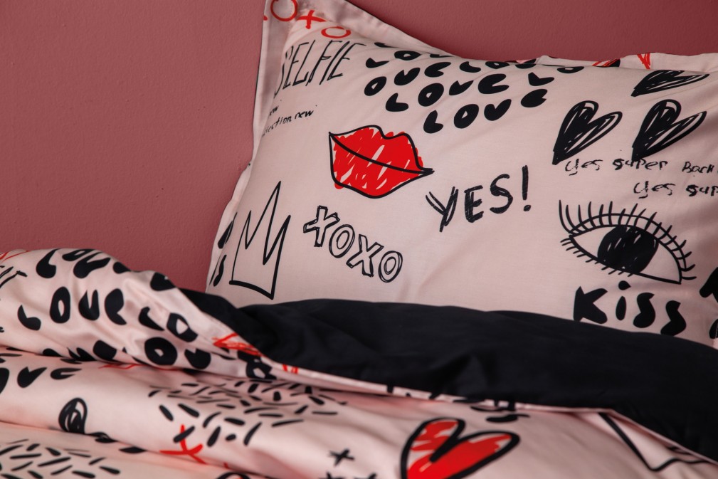 Комплект постільної білизни Issimo Home Digital Satin 160х220 см Xoxo