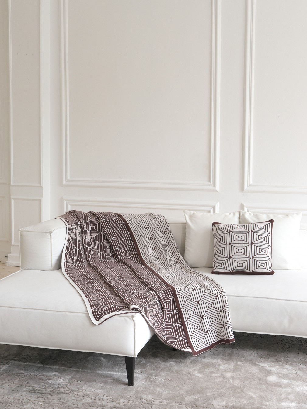 Покривало La Modno Monogram Brown-Ecru