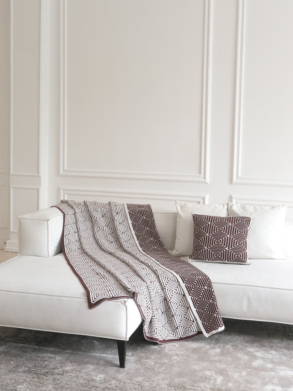 Покривало La Modno Monogram Brown-Ecru