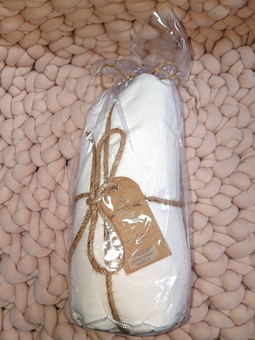 Простирадло на гумці Limasso Snow White