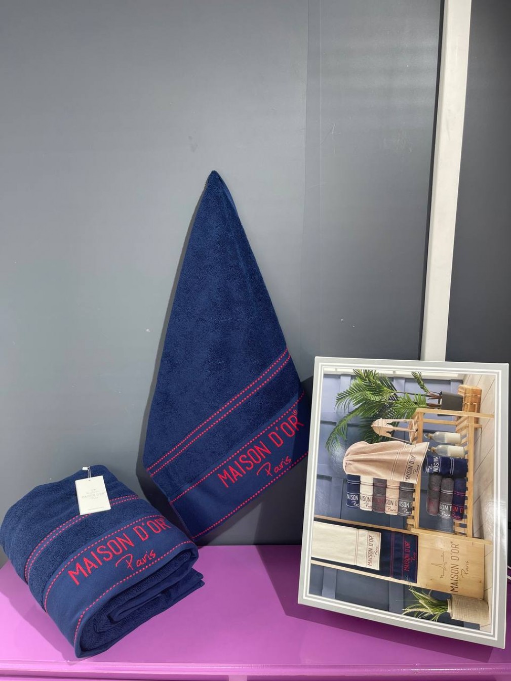 Комплект рушників Maison D'or navy/red   2 шт.