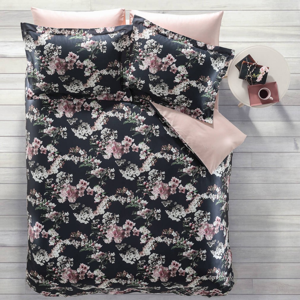 Комплект постельного белья Tivolyo Home Lavinia 
